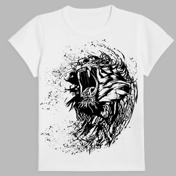 t-shirt in white colour with a print of a lion